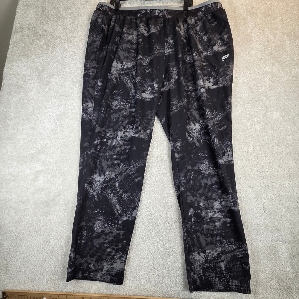 Fabletics Fundamental Mens Digital Camo Athletic Jogger Black Grey 2XL